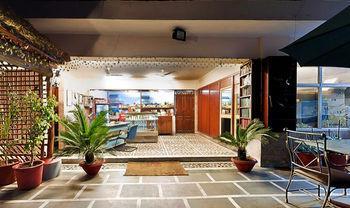 Hotel Ilodge Main Bazaar