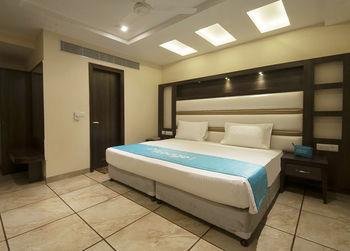 Hotel Ilodge Main Bazaar New Delhi