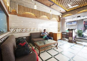 Hotel Ilodge Main Bazaar